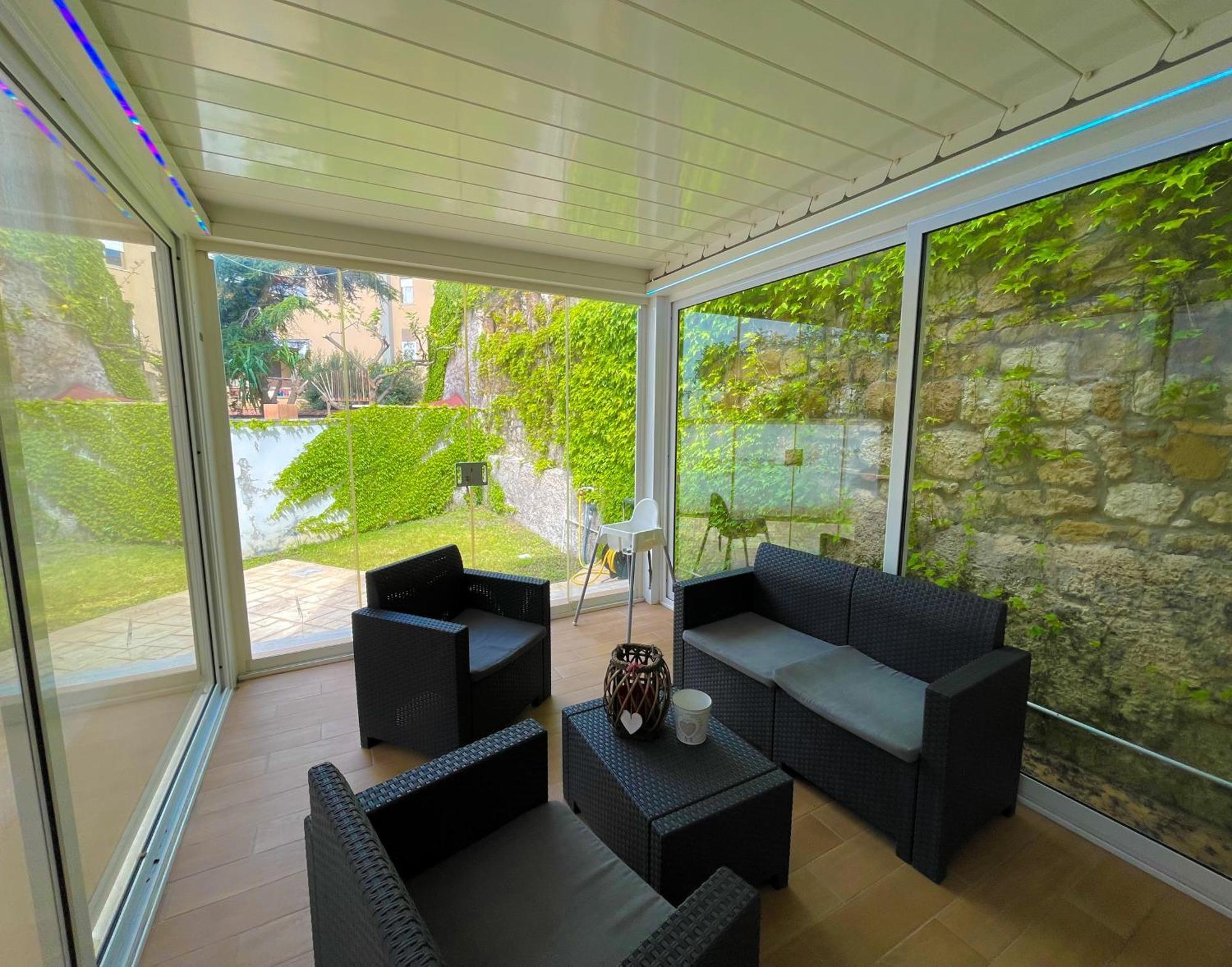 The Shabby House - Charming Seaside Retreat In Central Anzio, Steps From Beach And Train Station Εξωτερικό φωτογραφία